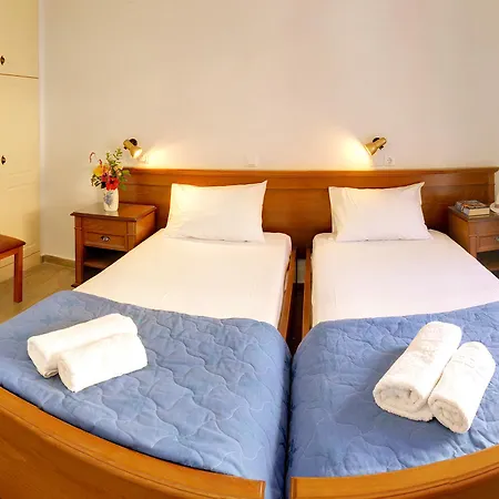Island (adults Only) Hotel